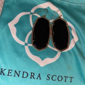 Kendra Scott Danielle Gold Drop Earrings In Black Opaque Glass